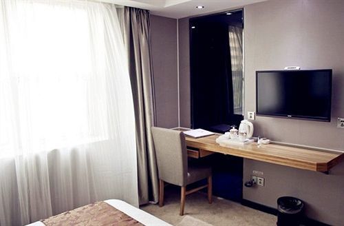 Super 8 Hotel Fuzhou Railway Station West Экстерьер фото